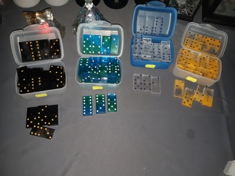 Unieke domino stenen