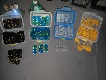 Unieke domino stenen