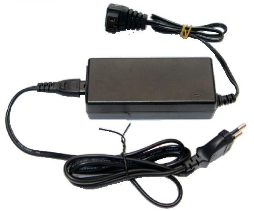 Adapter 230V - 12V/24V